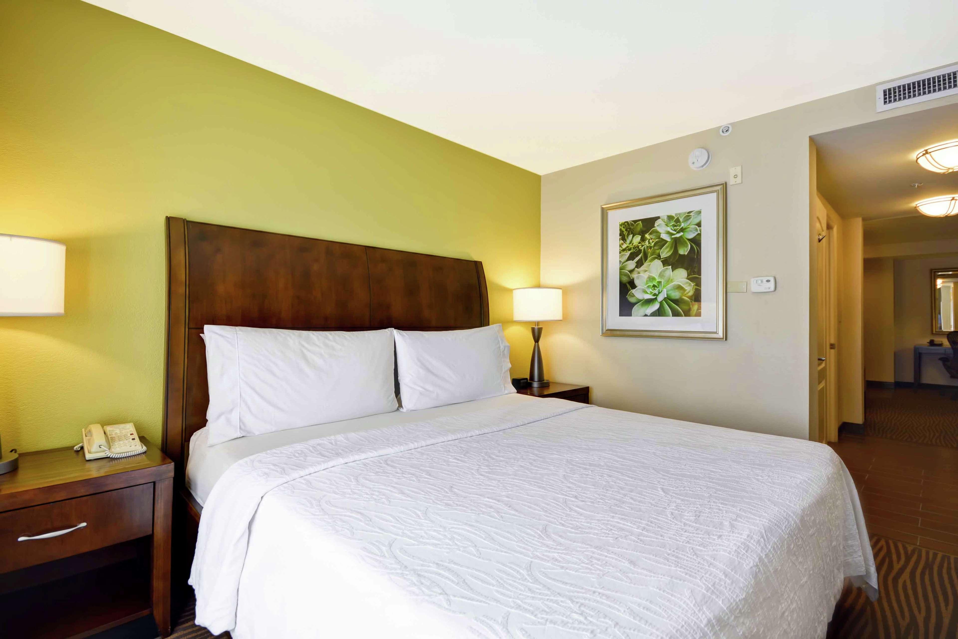 Hilton Garden Inn Fort Myers Exterior foto