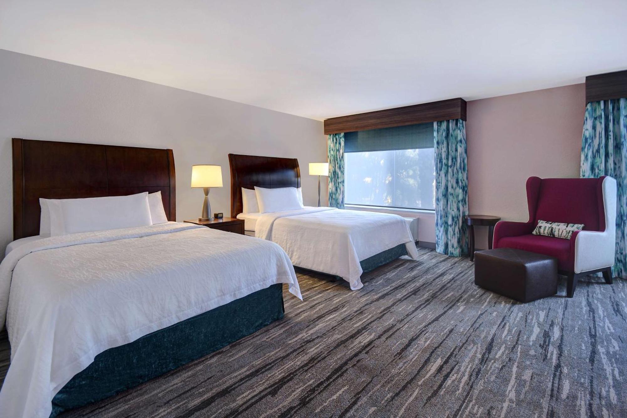 Hilton Garden Inn Fort Myers Exterior foto